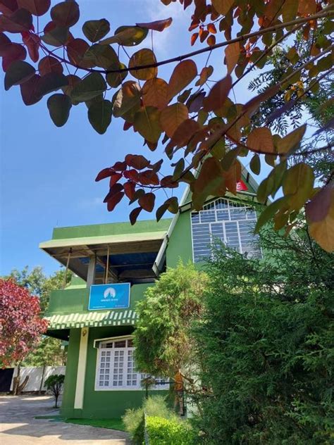 jowai hotels|loomkyntoorresort.